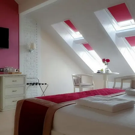 Secret Garden Adults Only فندق مبيت وإفطار فورين