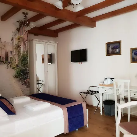 Secret Garden Adults Only 4* Voeren