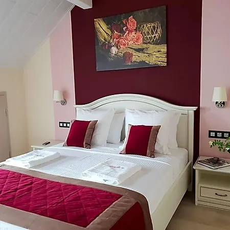 Secret Garden Adults Only Oda ve Kahvaltı Voeren