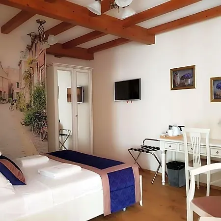 Secret Garden Adults Only Oda ve Kahvaltı Voeren