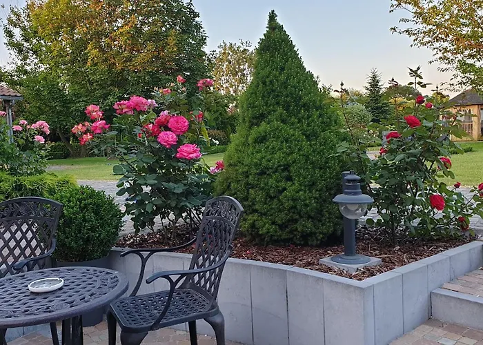 Secret Garden Adults Only Bed & Breakfast Voeren